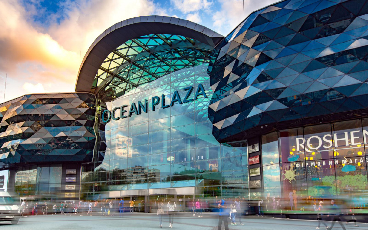 Shopping and Entertainment Center «Ocean Plaza»